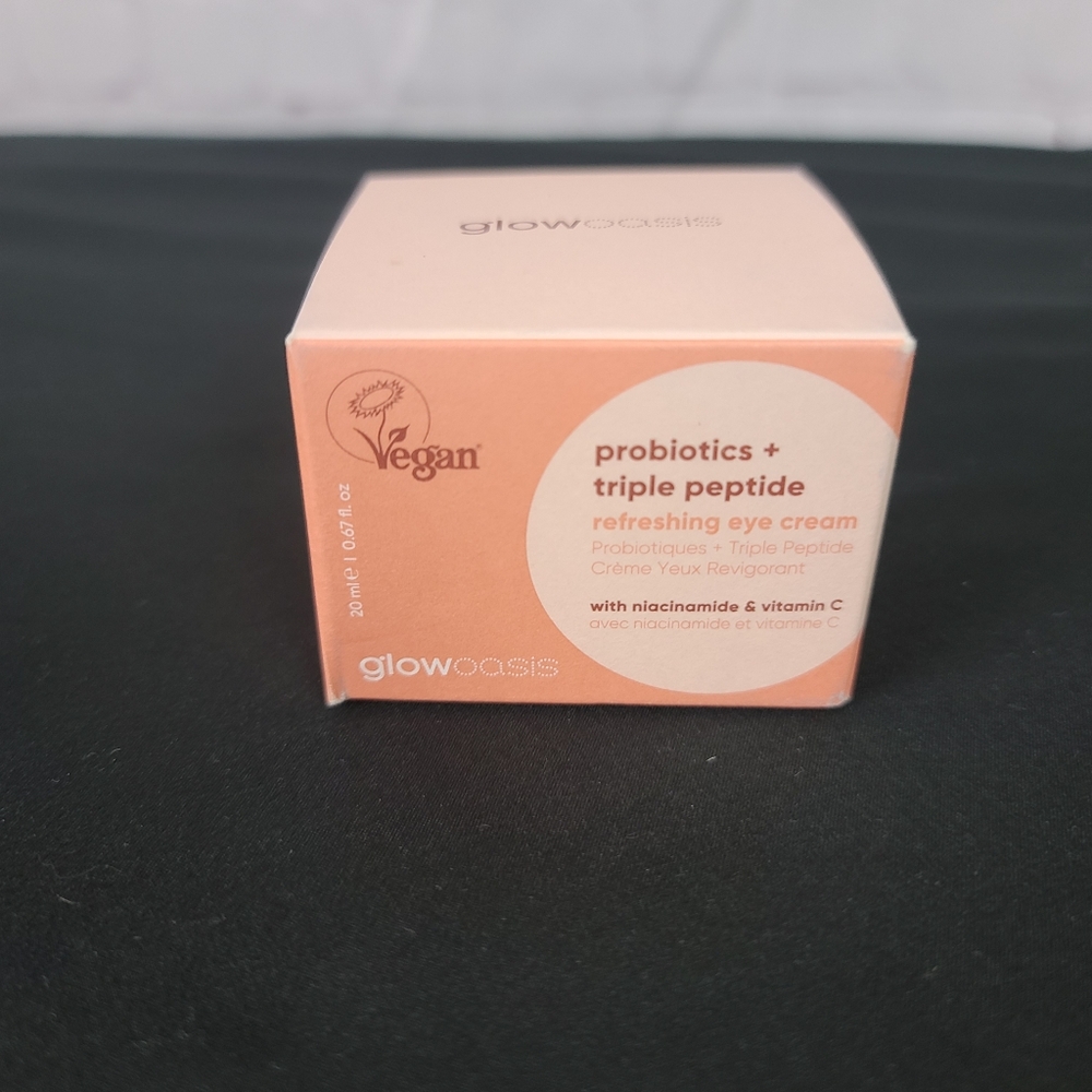 Glowoasis Vegan probiotics + triple peptide refreshing eye cream